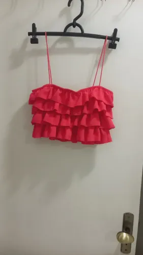 Cropped com babados pink