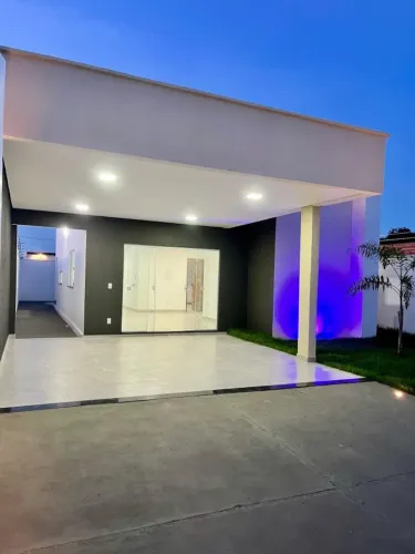 Casa para Venda em Timon, Centro, 3 dormitórios, 2 suítes, 3 banheiros, 2 vagas