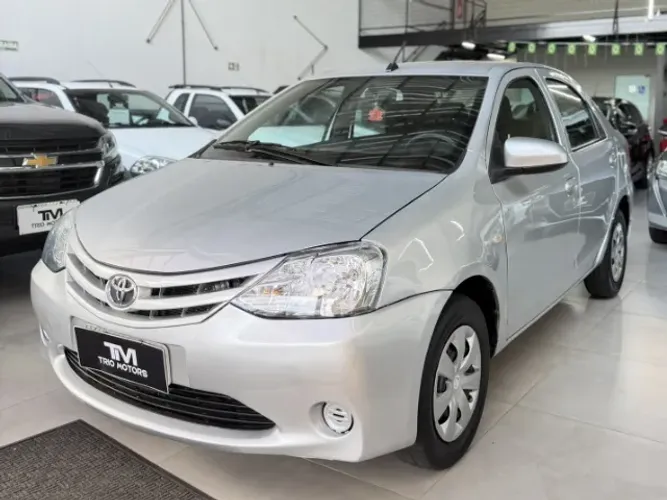 Toyota Etios X Sedan 1.5 Flex 16V 4P Mec. 2017