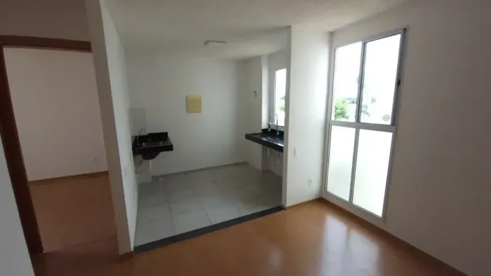 Apartamento Condomínio Golden Park com 2 quartos, 1 vaga de garagem
