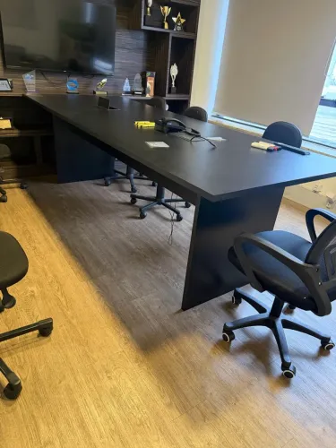 Mesa de reunião