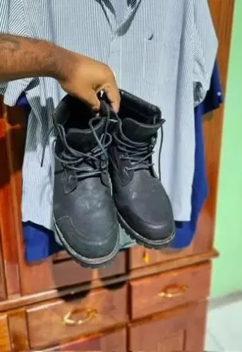 Bota Timberland preta