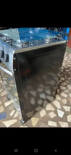Vendo fogao funcionando perfeitamente , bocas e forno ok Faço entrega *95