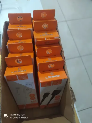 Cabo iPhone novo 