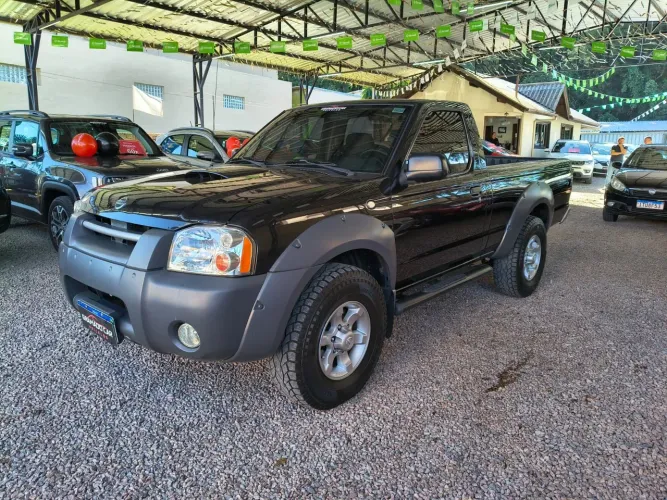 Nissan Frontier XE CS 4X2 2.8 TB Interc. Dies. 2006