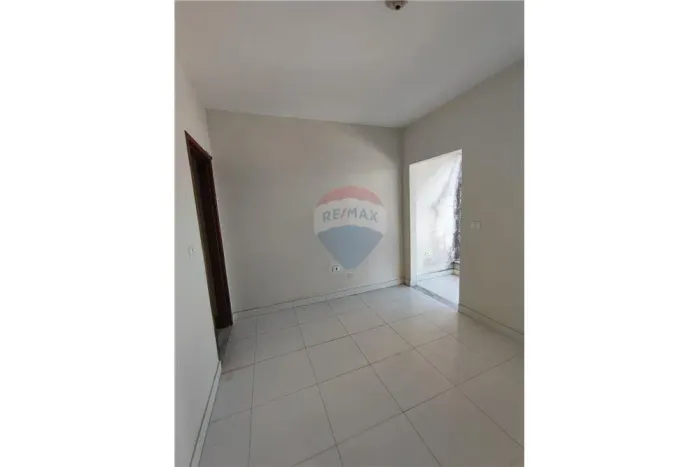 Procurando uma casa com ponto comercial? Aqui está!
