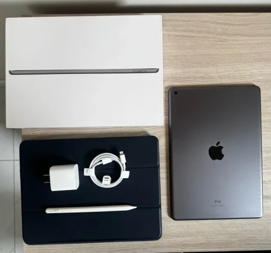 iPad 9º geração 64 GB Cinza- Único dono