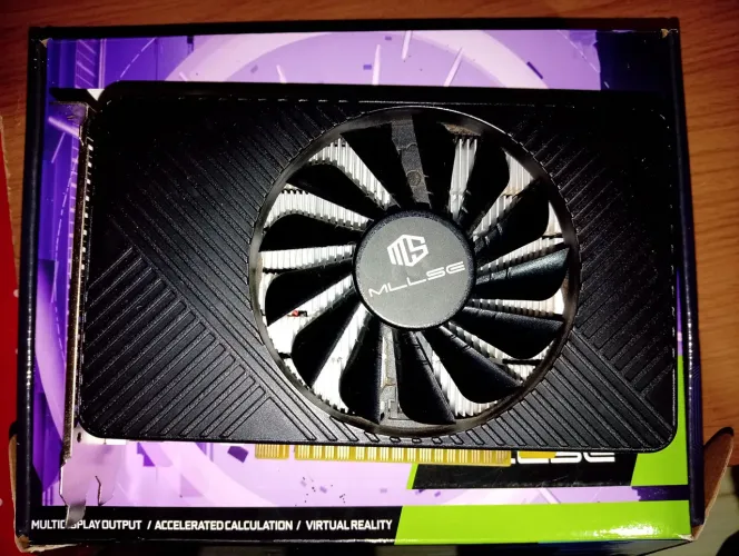 GTX 750 4GB VRAM semi nova