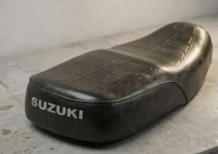 Banco original Suzuki intruder 125