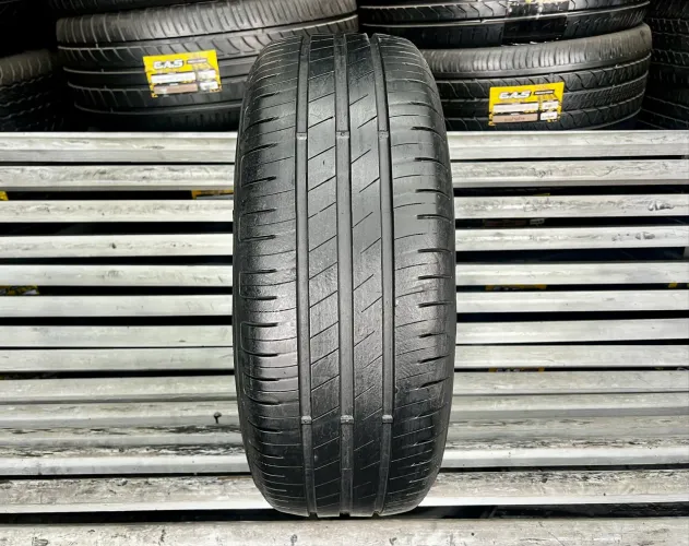 Pneu 195/55/16 Goodyear EfficientGrip/ Pneu 195/55R16