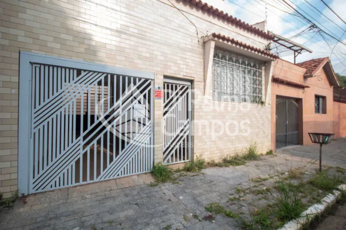 Casa comercial de 115m² com 6 salas para alugar no Ipiranga