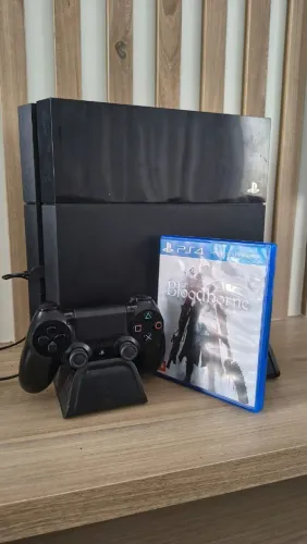 Ps4 FAT usado de 500gb + base de ps4