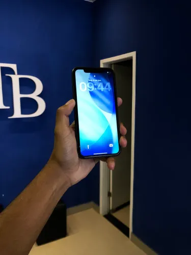 VENDO IPHONE 11