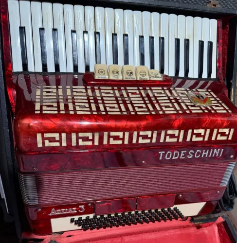 Acordeon 80 baixos Todeschini