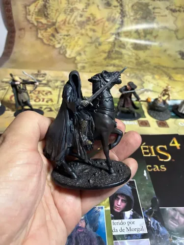 Lote 9 Miniaturas Senhor dos Anéis Eaglemoss + Revistas