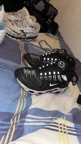 Tenis TN preto