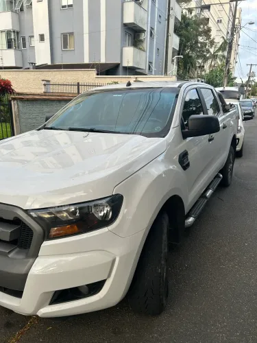 Ford Ranger XLS 2.2 4X4 CD Diesel Aut. 2017