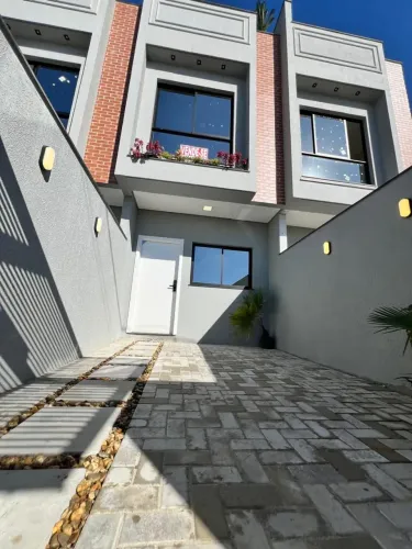 SOBRADO TRIPLEX EM ITAPEMA, ULTIMO DISPONÍVEL, COM 02 SUITES!!!