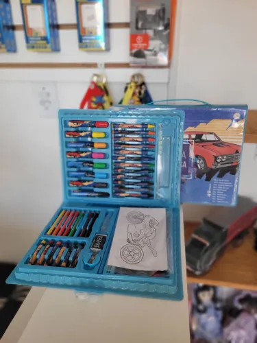 MALETA ARTÍSTICA SUA CRIANÇA CRIAR ARTES PINTAR E MUITO MAIS .