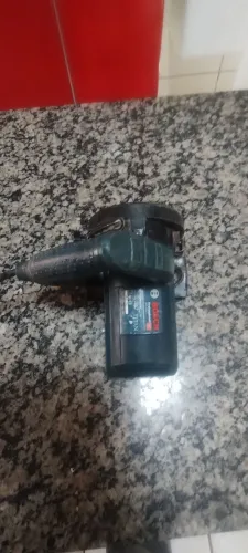 Vendo Makita boch 250 reais ótimo funcionamento
