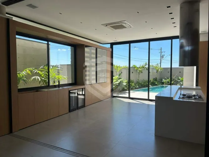 Casa à venda no Condomínio Cyrela em Bauru/SP