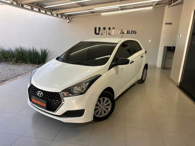 Hyundai HB20 Unique 1.0 Flex 12V Mec. 2019