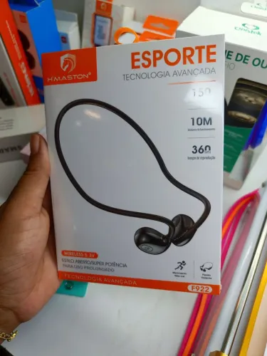 Fones de ouvido com e sem fio. A partir de 35