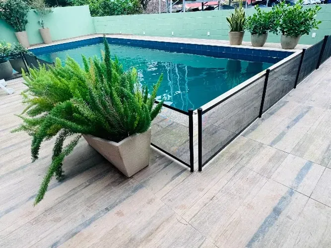 Tela Pet para piscinas e outras áreas