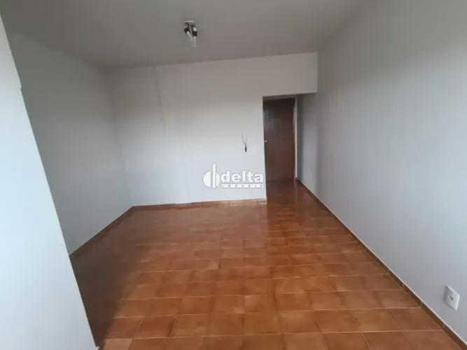 Apartamento com 3 quartos disponível para venda no bairro Santa Mônica em Uberlândia-MG