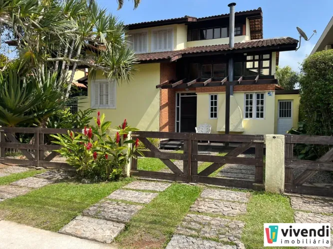 CASA À VENDA NA BARRA DO UNA - 4 SUÍTES - SÃO SEBASTIÃO-SP!