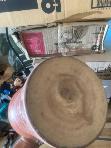 Dispenser para cachaça em madeira artesanal