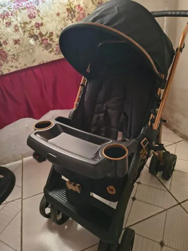 2 carrinho, balanço e andador de bebê 