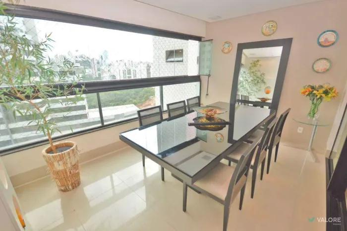 APARTAMENTO 4 QUARTOS - VILA DA SERRA
