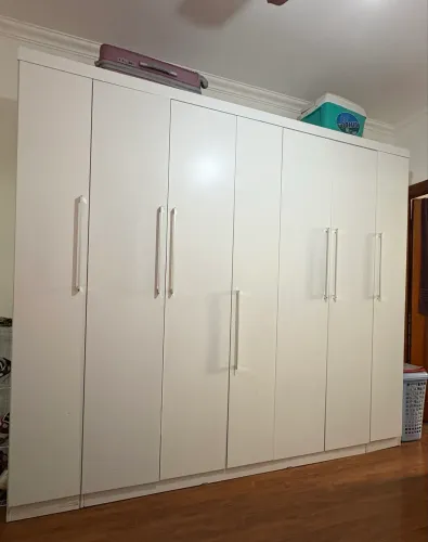 Guarda-Roupa 7 Portas Branco com Gavetas - Grande e Espaçoso