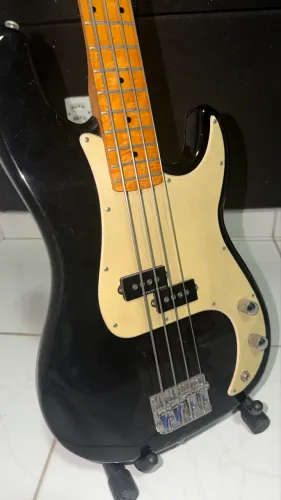 Contrabaixo SX Precision