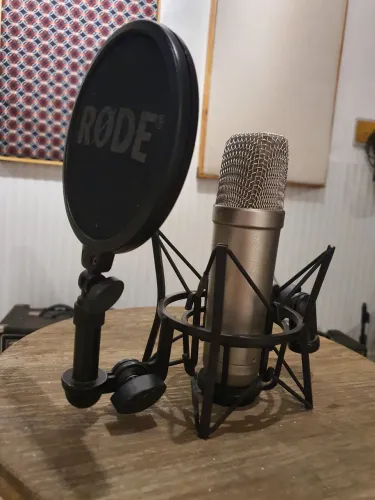 Microfone Rode NT1-a Condensador