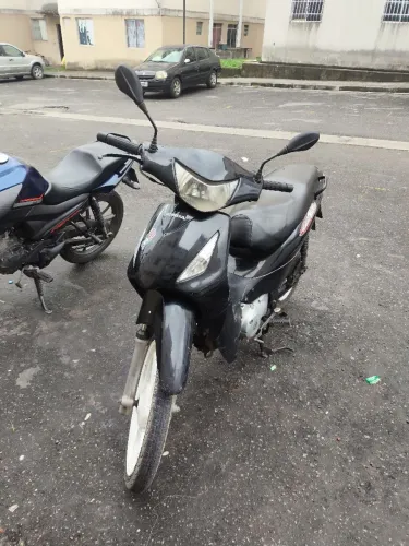 Biz 125 ES