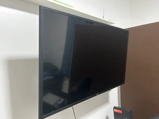 TV SAMSUNG- 50 Polegadas 