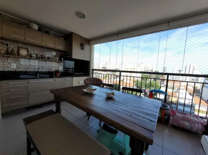 APARTAMENTO COM VARANDA GOURMET, NO CLIMA VILA MASCOTE !