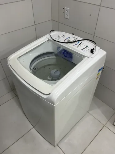 Vende-se máquina de lavar, 11kg