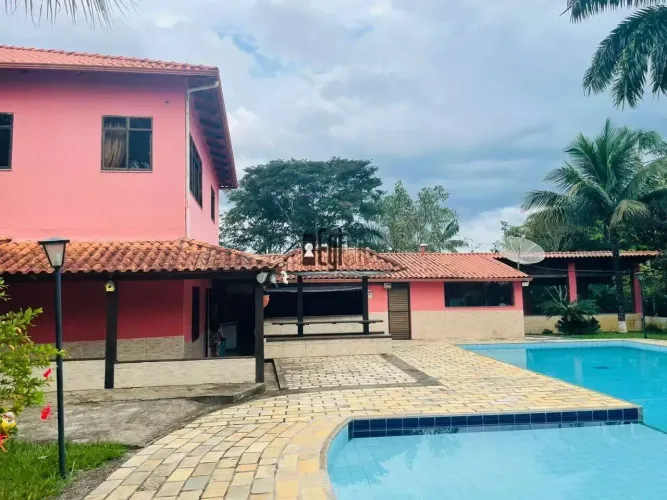 Imóvel para venda com 1000 metros quadrados com 8 quartos em Centro - Goianá - MG