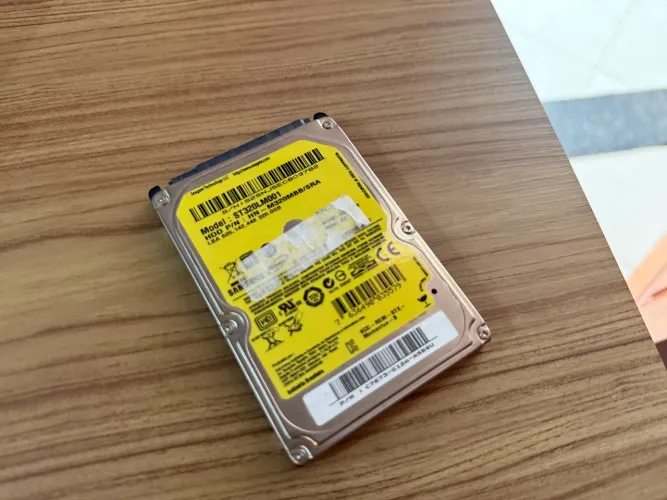 Hd notebook desktop 320gb Samsung