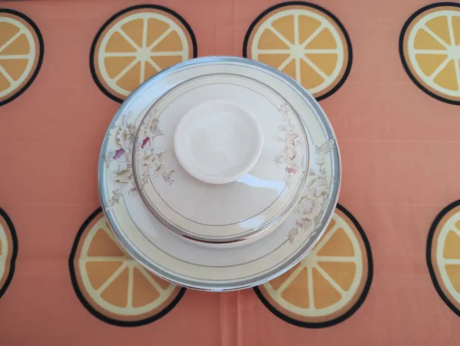 Manteigueira porcelana Schmidt 