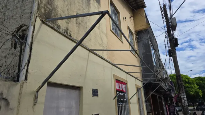 Estrutura para toldo - Metalon