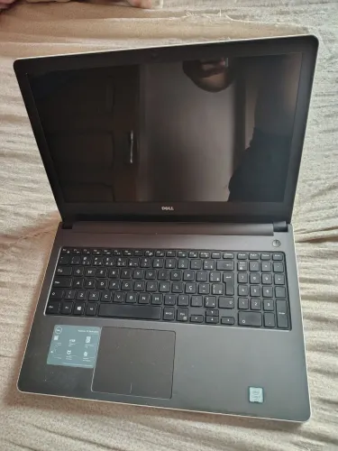 Notebook Dell aproveitamento de peças não liga