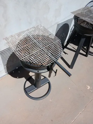 Churrasqueira de roda de carro
