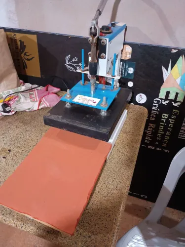 Prensa térmica 220v Compacta Print P35