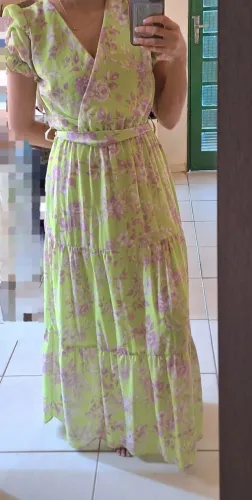 Vestido Longo Verde com Manga