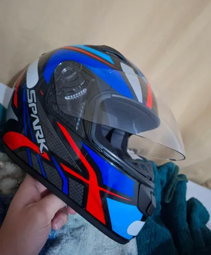 Capacete semi novo EBF Spark °60