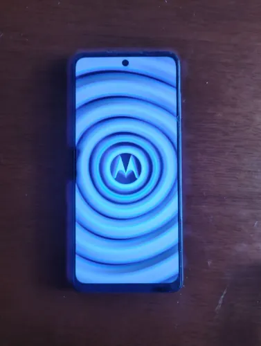 Vendo motog62 5G 128GB de memória em bom estado de conservação acompanha carregador